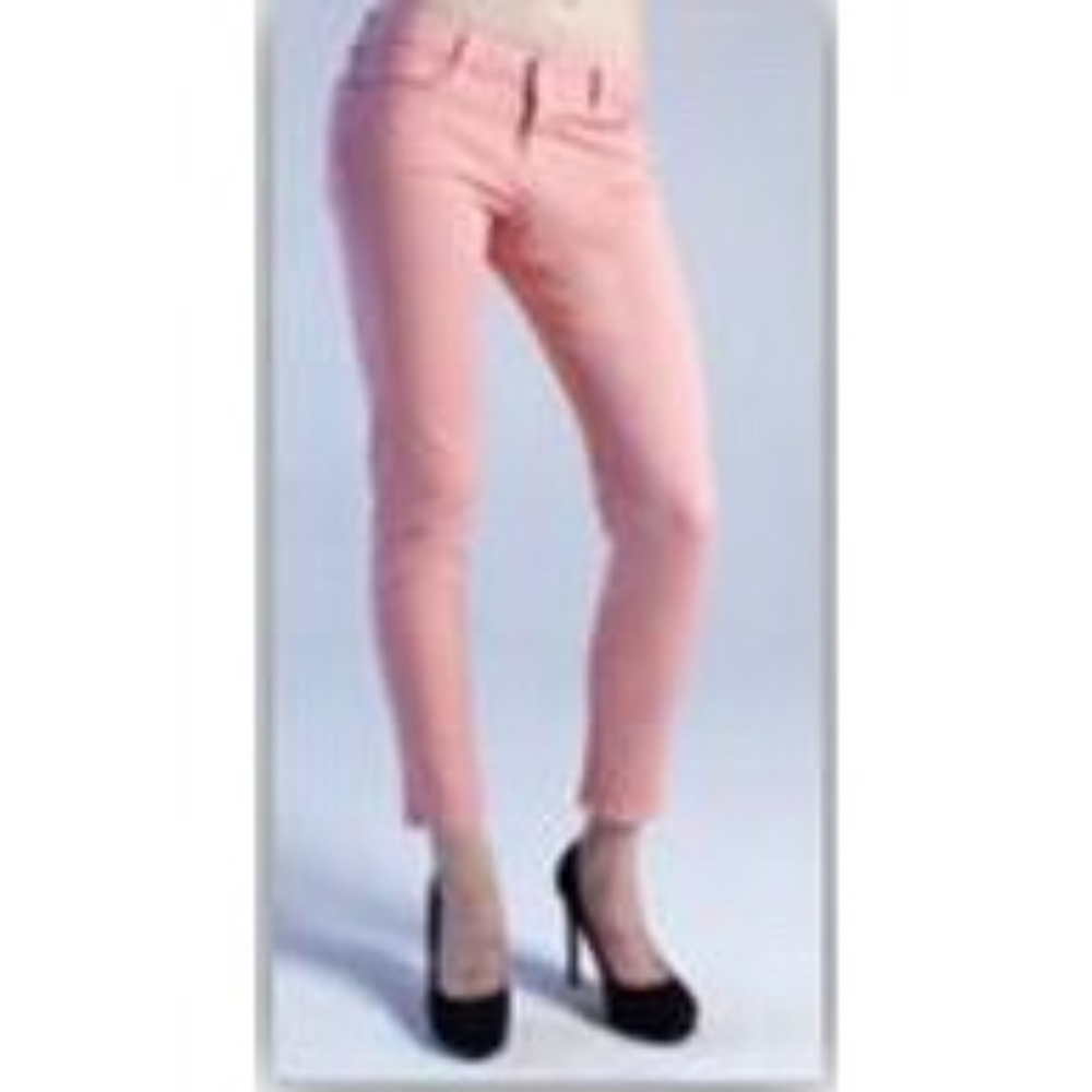 NWT. David Kahn Coral Boogie Ankle Jeans